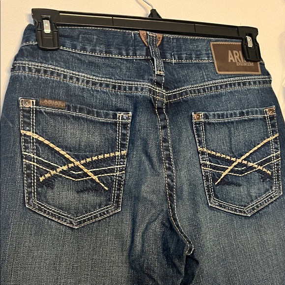 Ariat straight leg 30/36